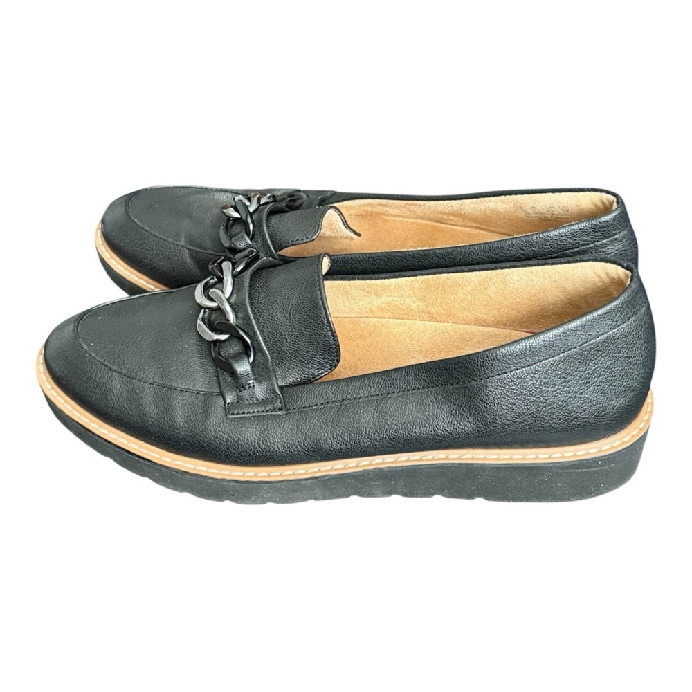 Naturalizer Black Emmal Lug Sole Loafers with chain detail. Sz‎ 11